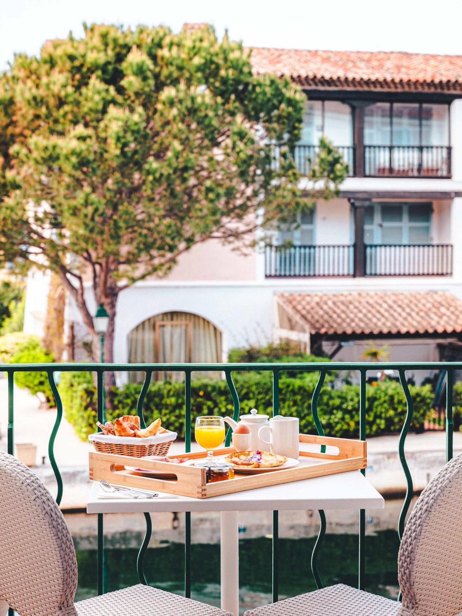 Le Suffren Hotel 格里莫 外观 照片